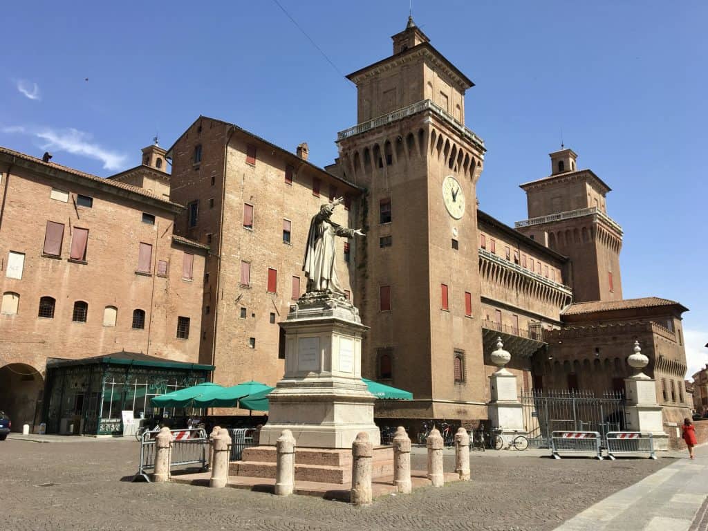 دانشگاه Ferrara ایتالیا